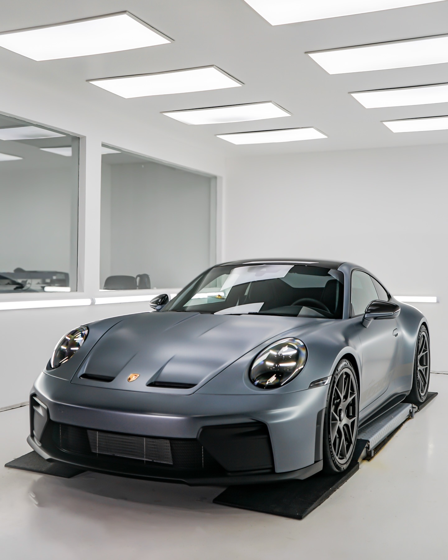 全新保时捷 922.2 GT3 旅行版 - 全隐形车身改装，采用我们的哑光 PP