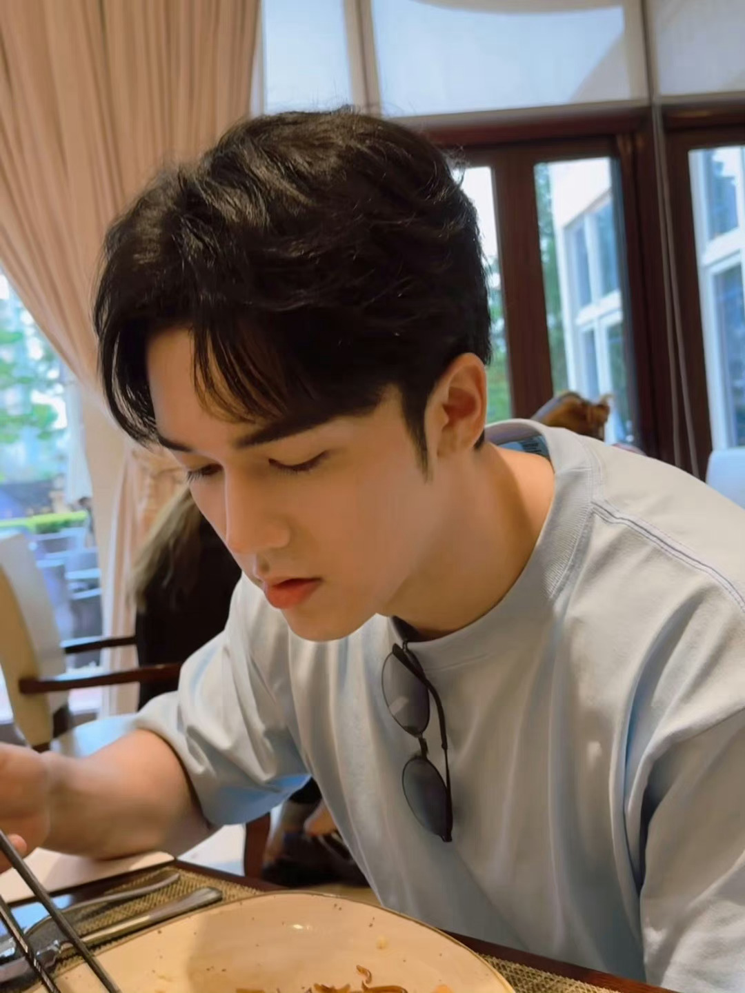 陈牧驰今日份live图🈶不得不说关于怼脸还得是浓颜系抗打啊[送花花][送花花]