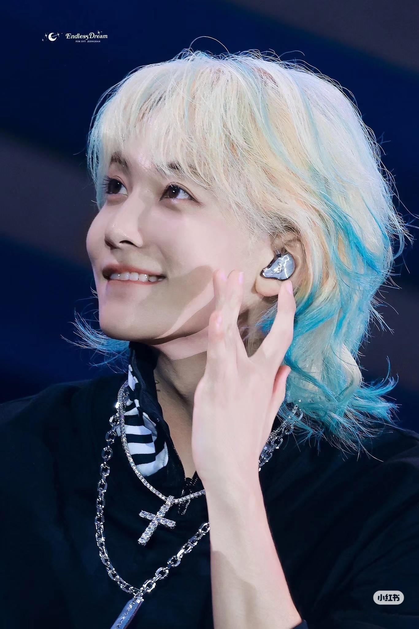 【尹净汉】我心里始终有一尾人鱼 月光为他镀银身 扣我心弦 撩我心池 满目波光粼粼