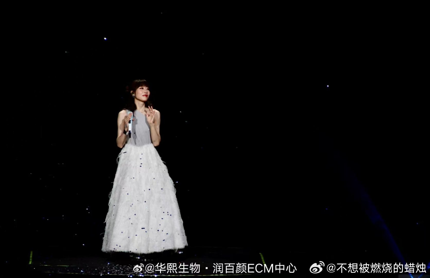 任素汐说想办法多开演唱会任素汐想把小歌唱给更多人 任素汐对待歌迷真的很实在，了解