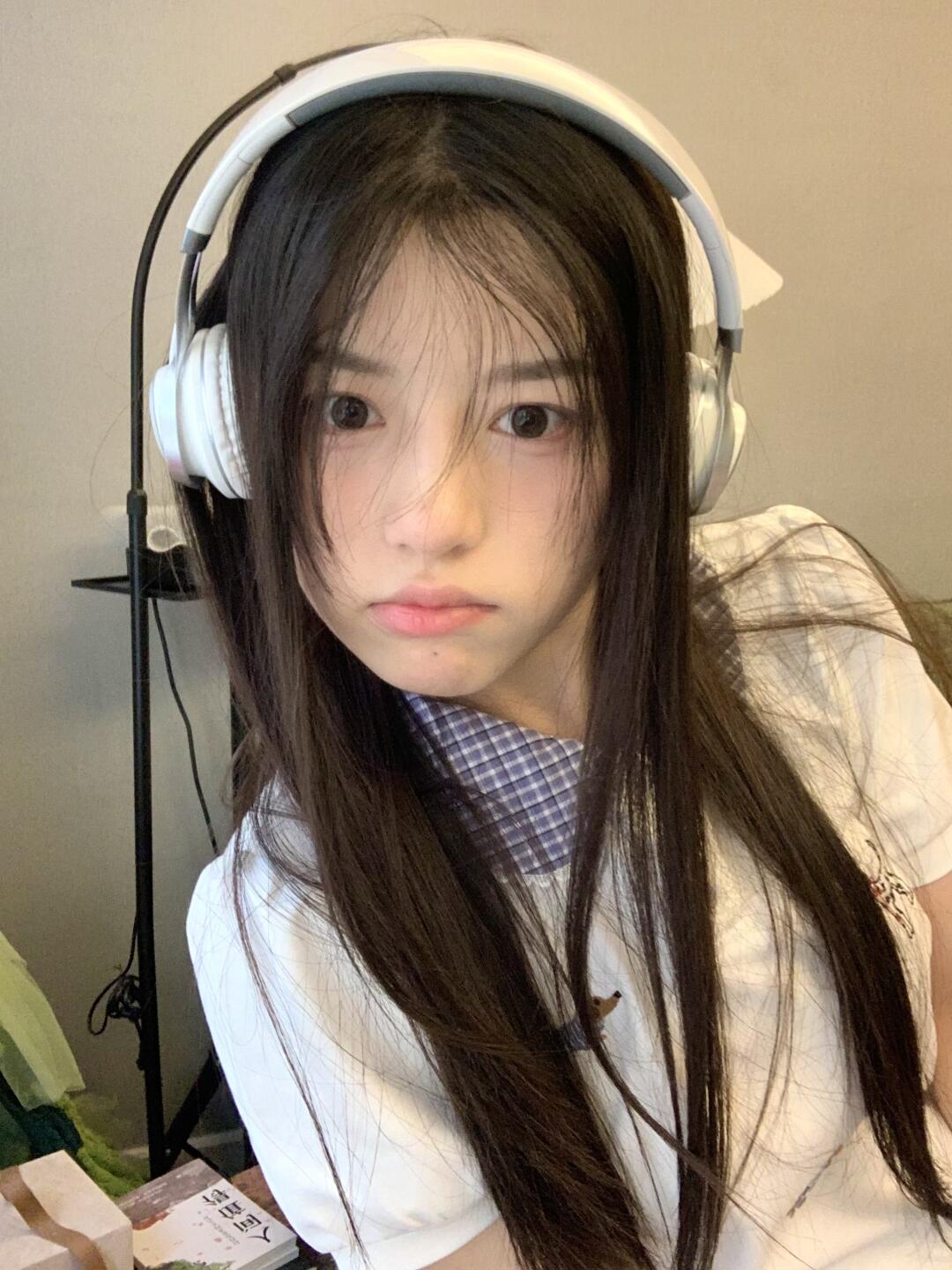 ੯‧̀͡⬮ 𝗱𝗼𝗼𝗼𝗼𝗴