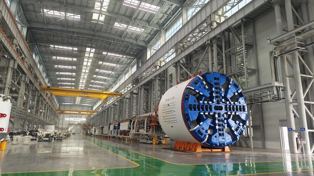 不用我们的工人就要被淘汰？全世界的盾构公司，被中国打到只剩德国一家公司了，这家公