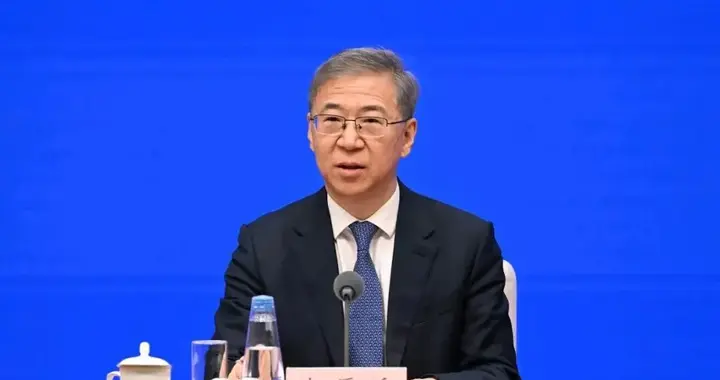 赵辰昕任河北省代省长