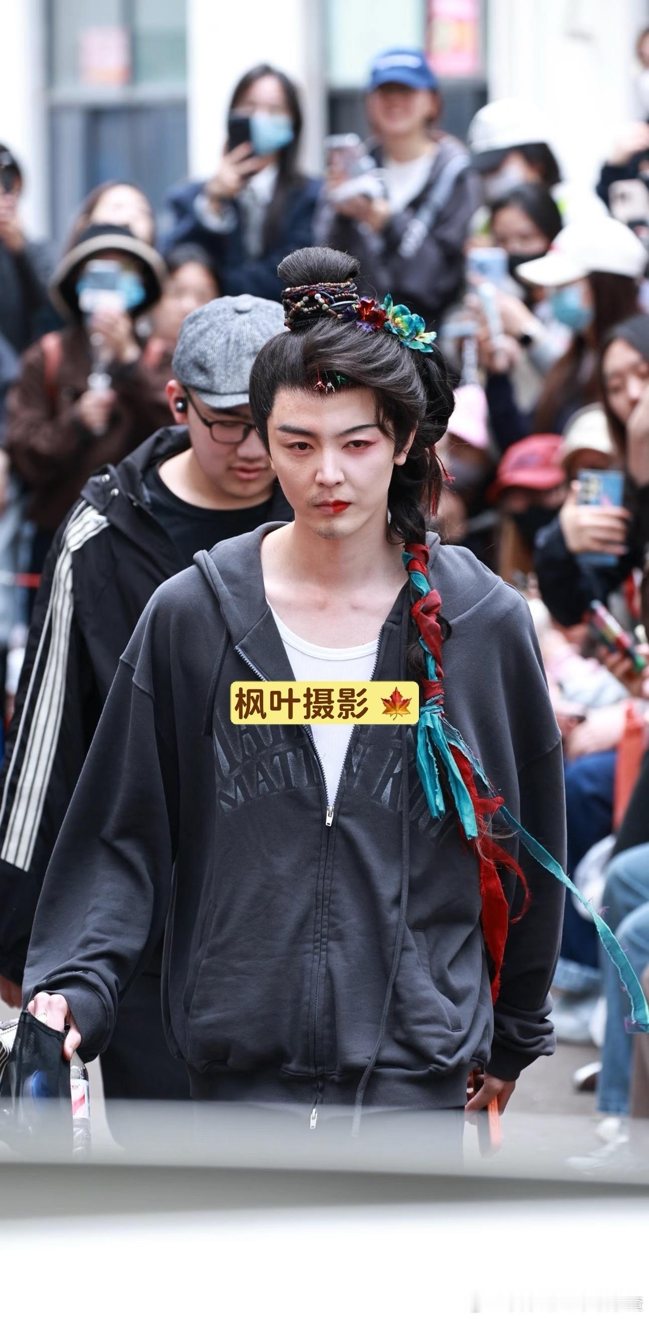 谁最爱的雌雄同体 