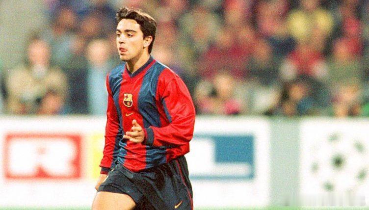 哈维（Xavi｜西班牙）巴萨、西班牙中场大师，传控足球代表。巅峰期作为中场核心，