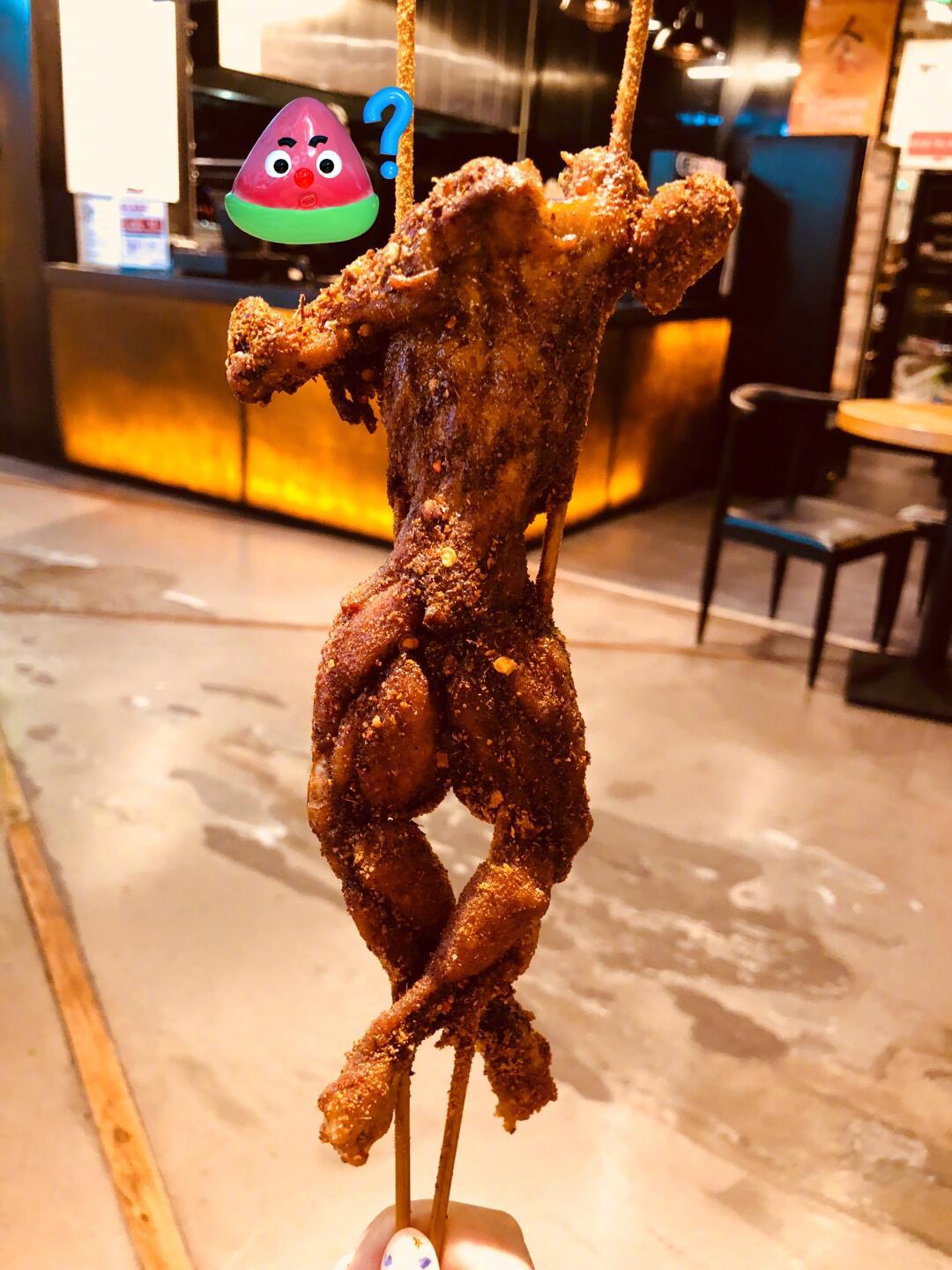 朋友说要练成这样的身材😄吹吧❗又不用花钱 