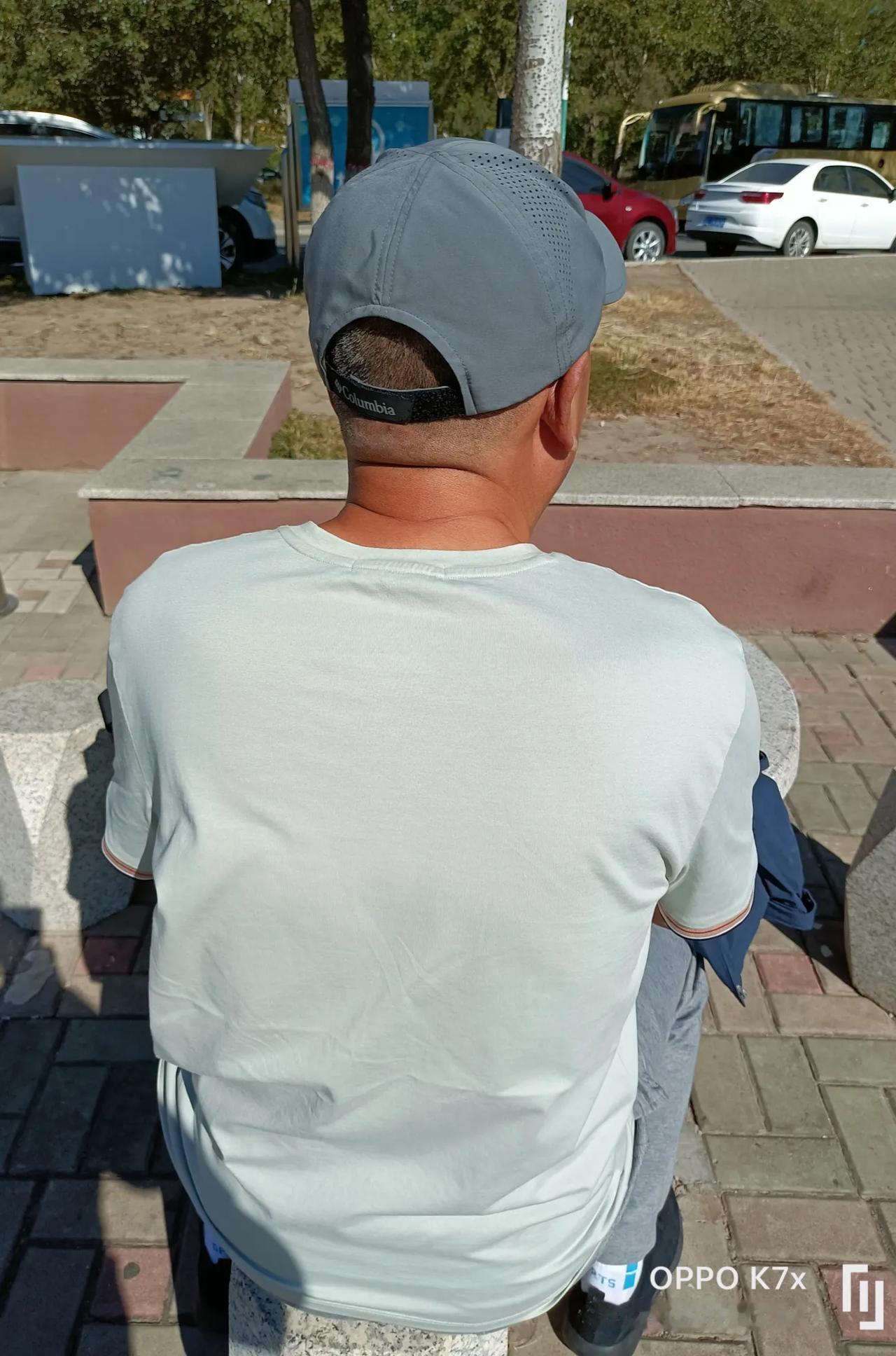 63岁老头真实的晒背感受，150天9大惊喜，请老年朋友对号入座。


以前断断续