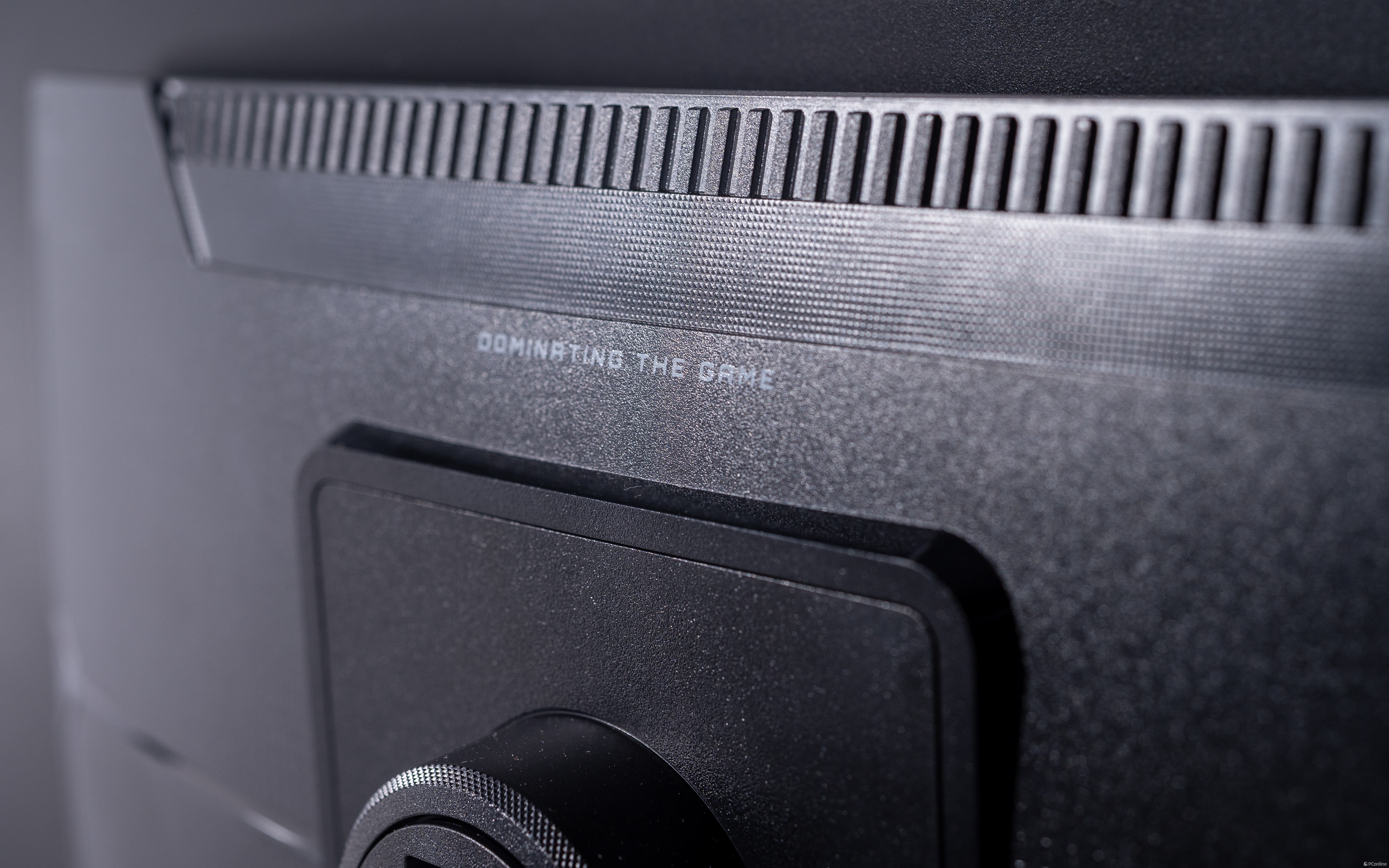 技嘉 MO27Q28G圖賞：第四代WOLED加持的全能顯示器