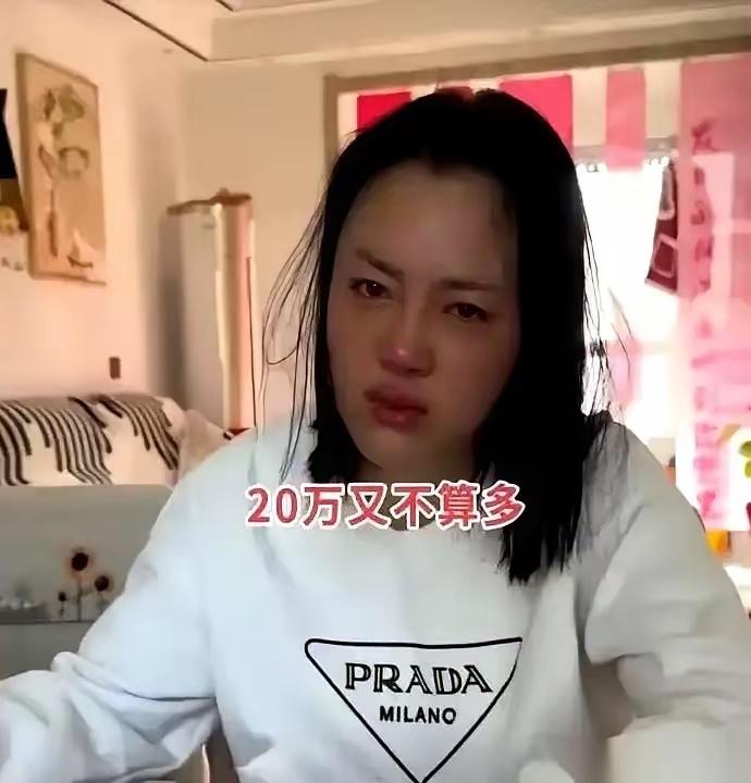 山东那对离了六年的夫妻，复婚的饭都摆上了，结果被女方亲爹一句话，当场掀了桌。
老