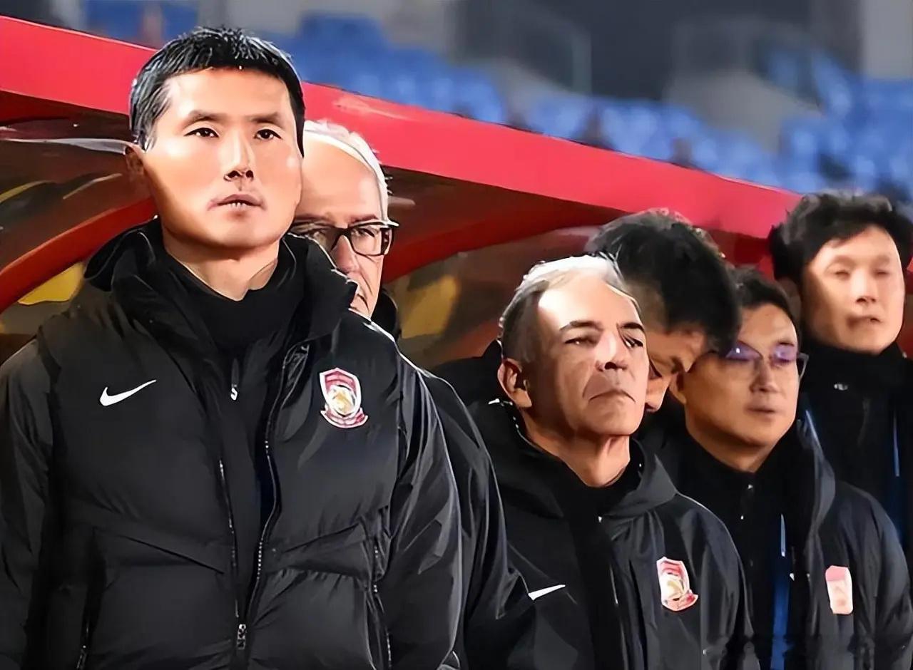 新官上任三把火！邵佳一野心暴露，确立3大目标，20岁新秀受重视 不知不觉间，足协