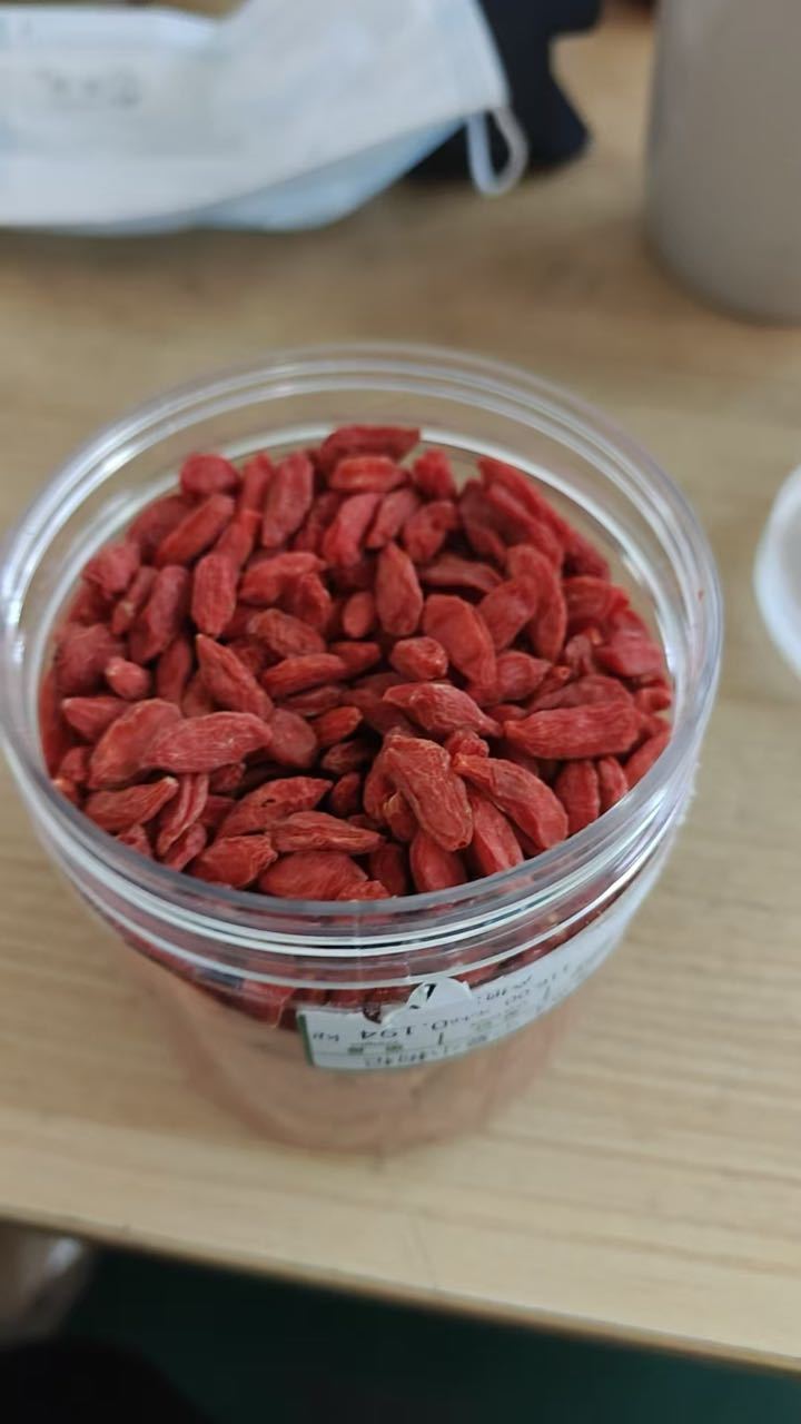 晚饭，随便吃点。新赛季篮不住