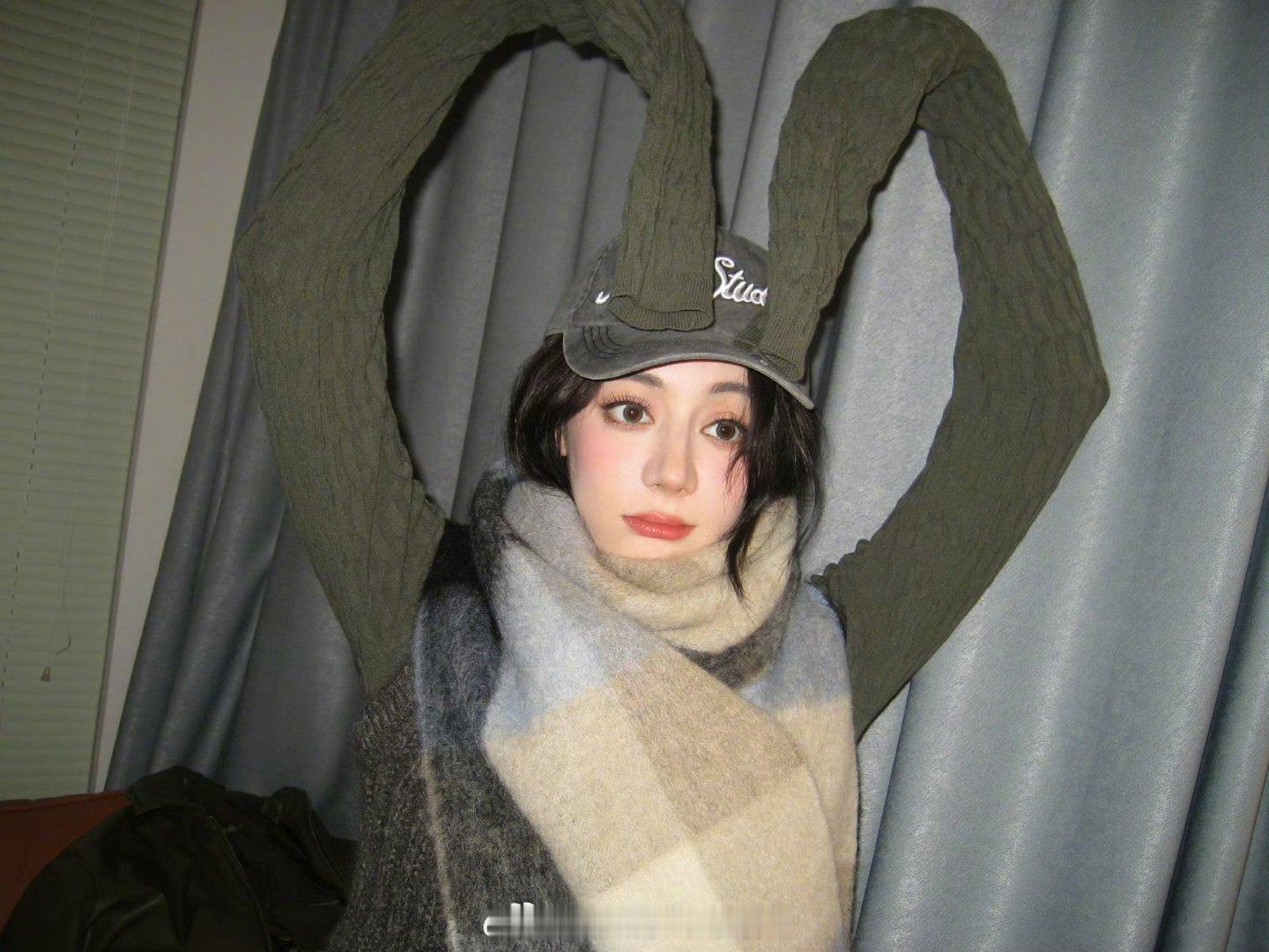 迪丽热巴营业啦，好苏好萌呀