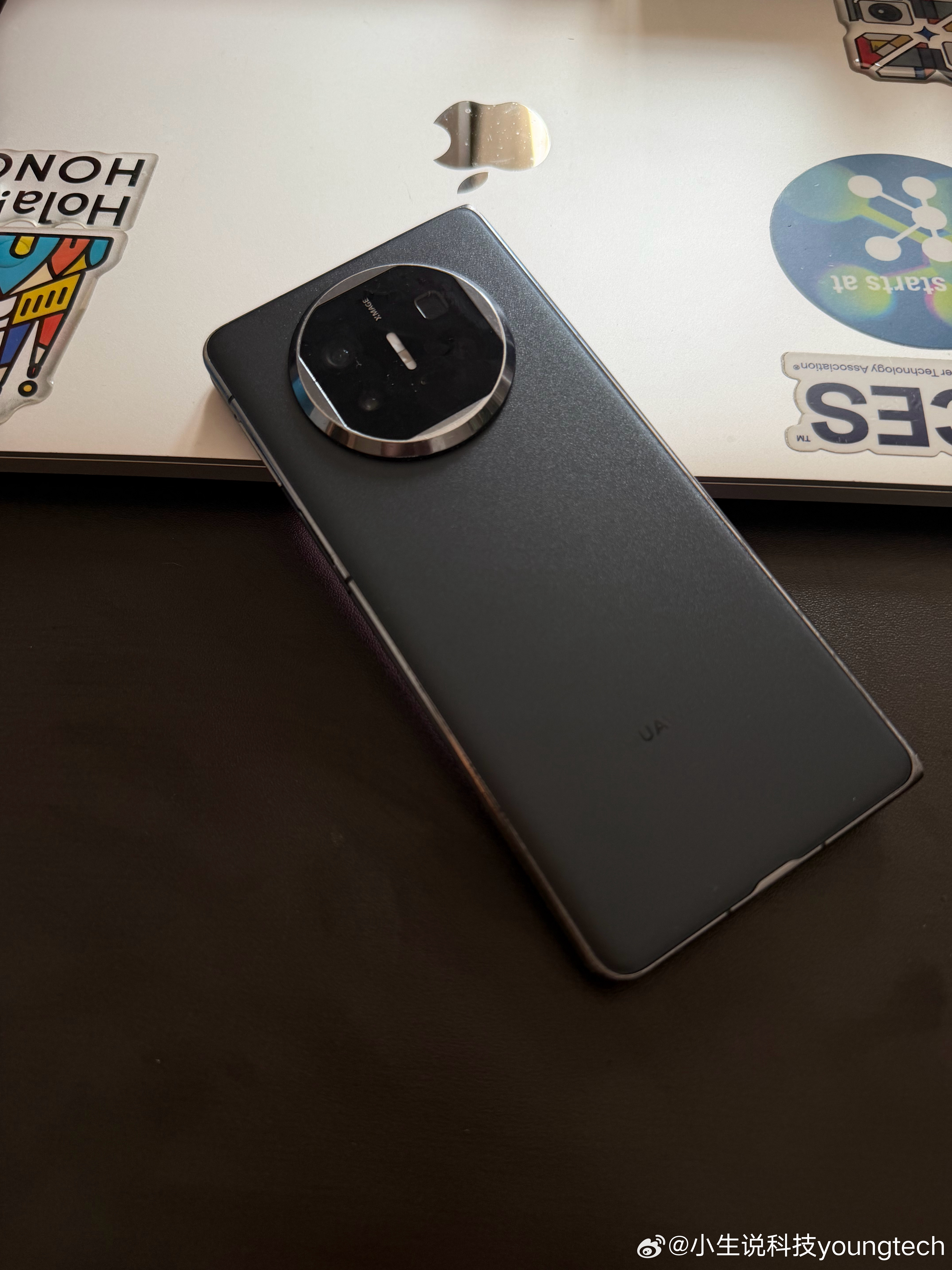 折叠iPhone三年路线图有一说一折叠屏的瘾已经被华为用完了 