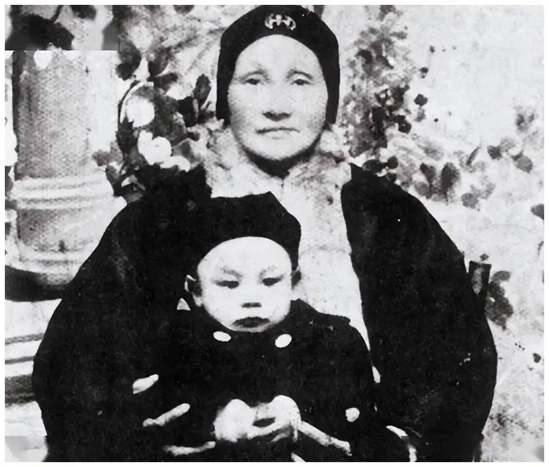 1963年，已经94岁的蒋妙月，向中央提出，说想去台湾，去见一见蒋介石，毛主席指