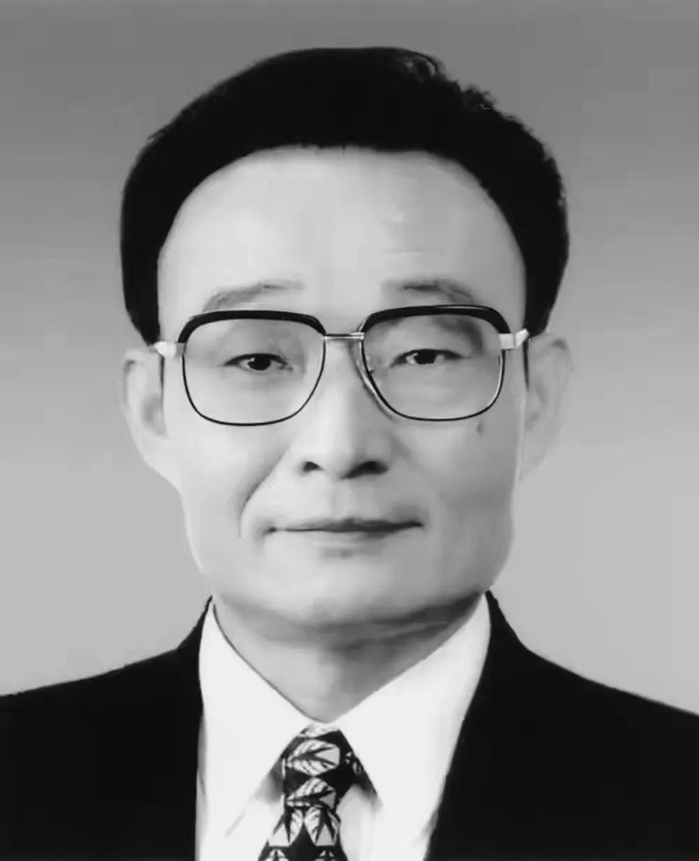 喜看股指节节高，缅怀哀悼吴邦国。
秋叶悲先生！