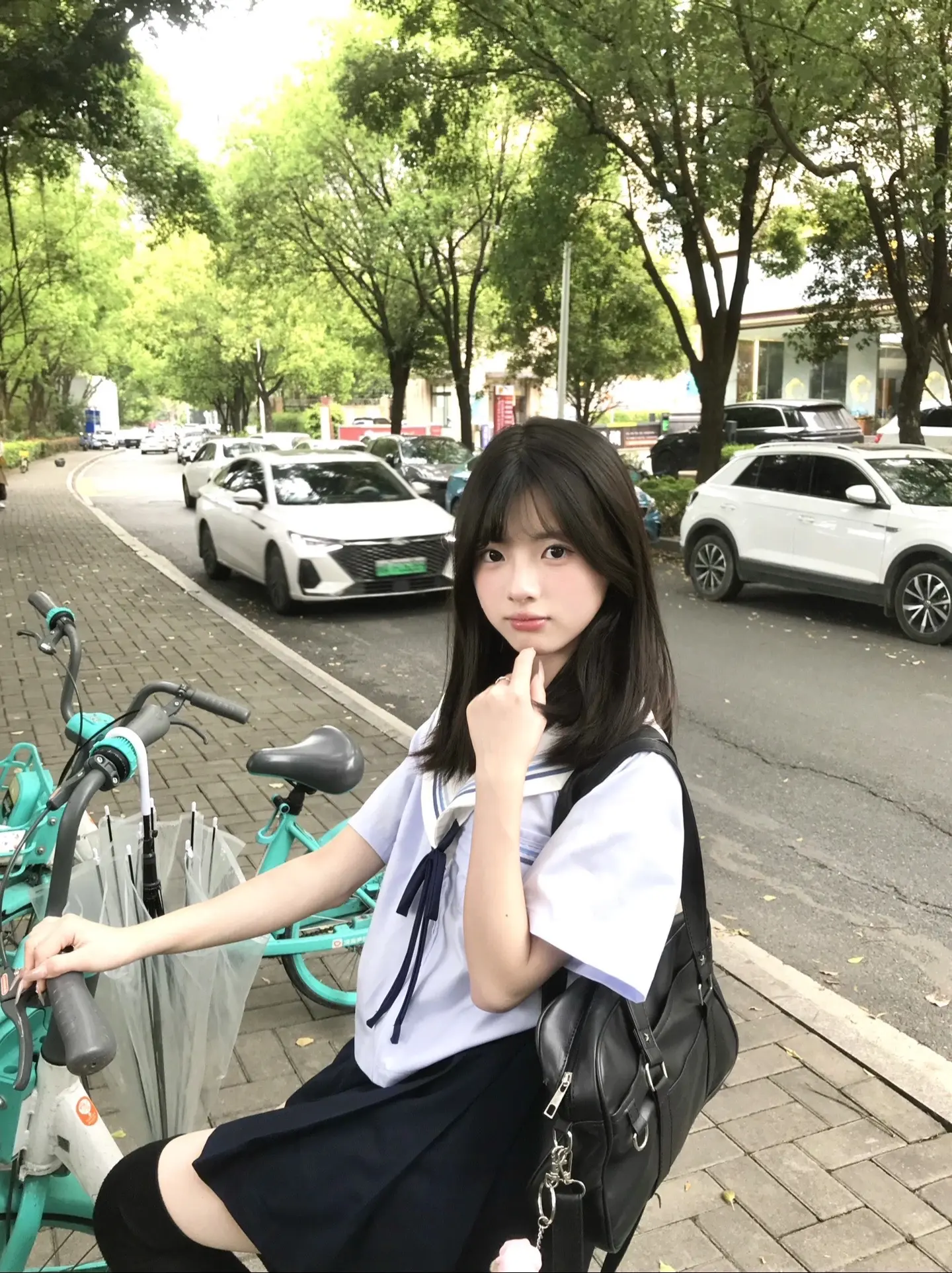 要这样呆呆的看着我