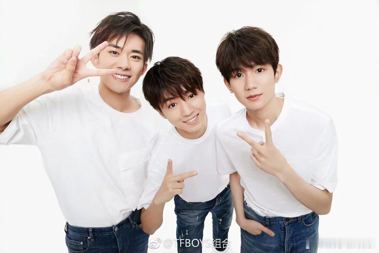 TFBOYS小学生已经不认识TFBOYS了TFBOYS即将成为上一代小虎队 妈呀