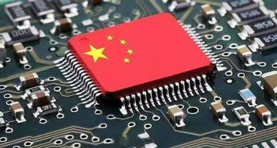 存储龙头20CM涨停一季度日赚2.8亿 ，长鑫存储业绩炸裂 另一巨头长江存储也在