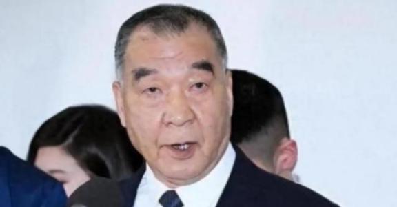 你要打多久我就陪多久！只要大陆战机敢越线，台军就开第1枪击落。雷达屏幕猛地跳闪，