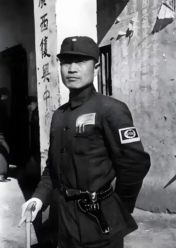 诺奖获得者杨振宁岳父，黄埔一期生，抗战时期，其在1939年昆仑关大捷中一战成名，