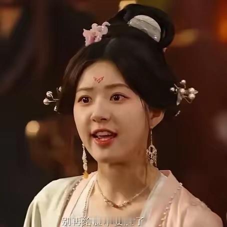 网友投稿:珠帘玉幕连续三天的收视率都不行，对现在这些很虚的流量来说，上星就是现形