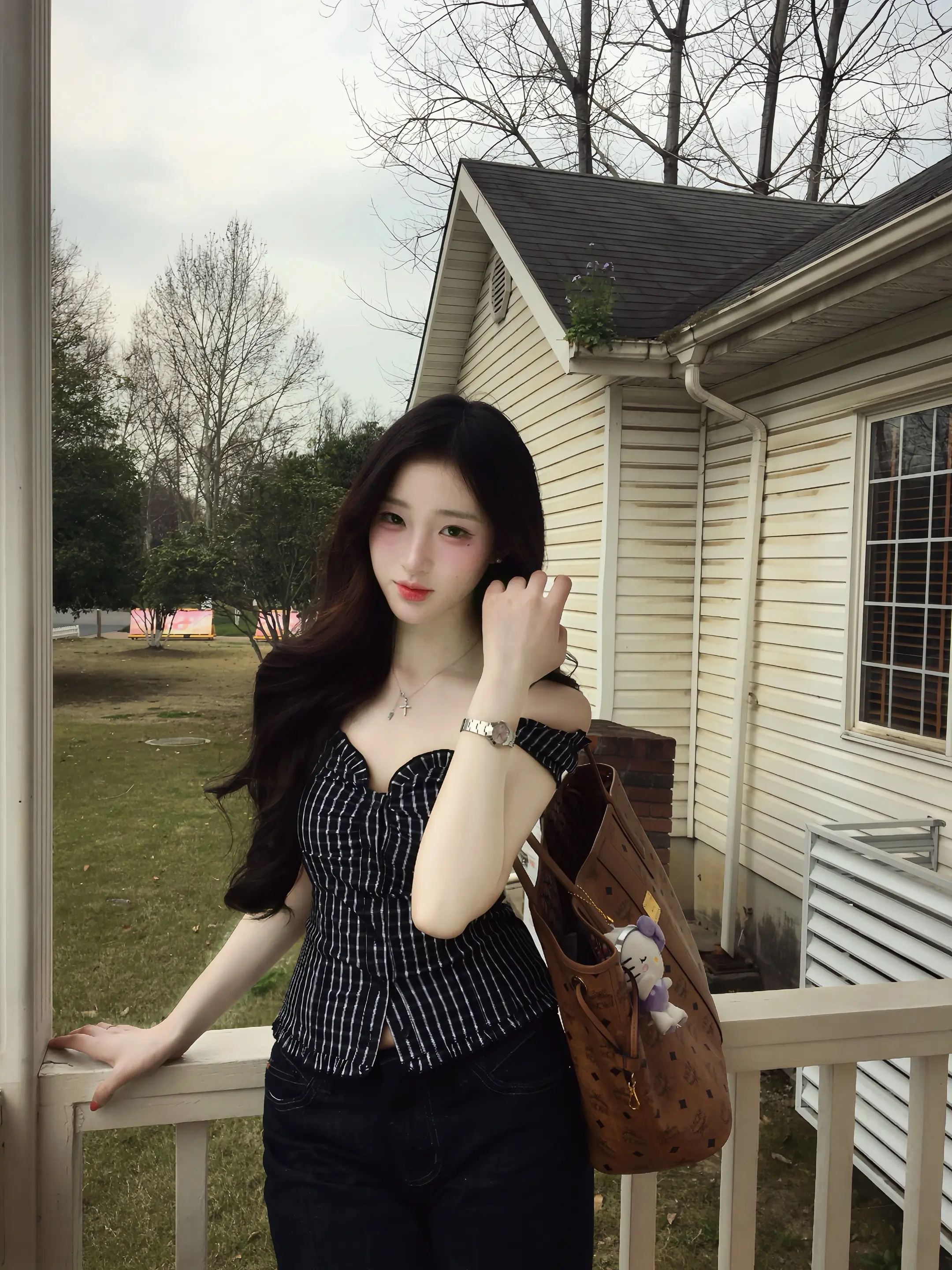 难以忘记初次见你。