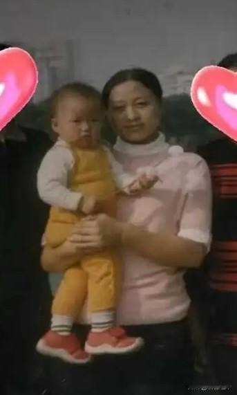 榆社原淑凤（音），你女儿在找你
邢台的她说，你是1981年前后生人，娘家里排行老