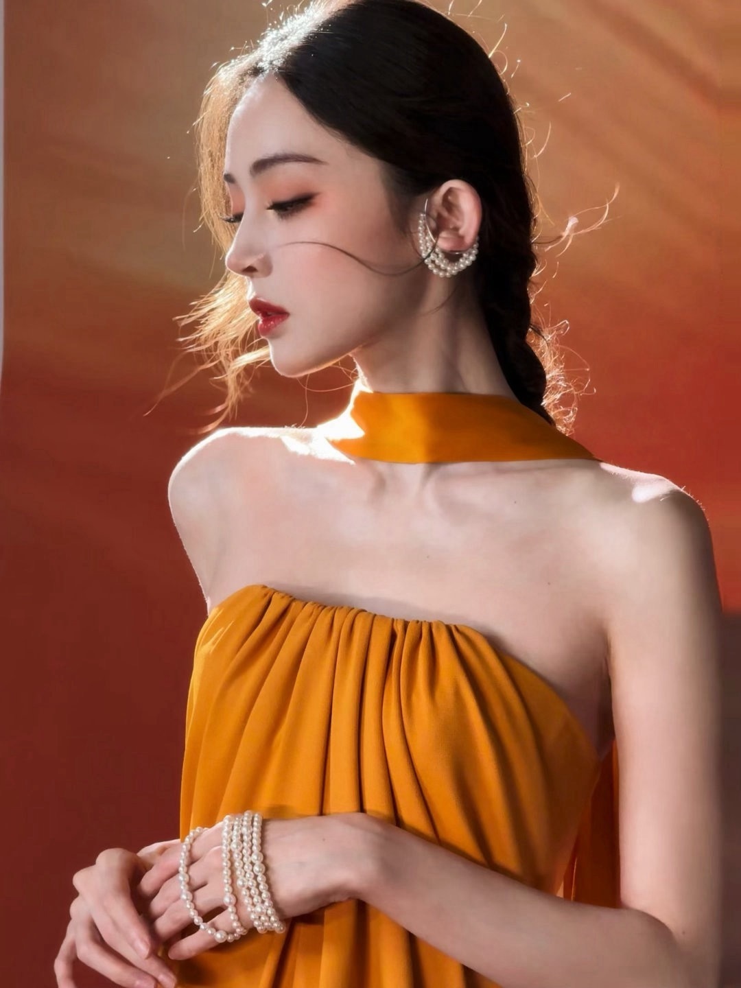 娜扎又出神图了娜扎把橙色穿得好高级[送花花] ​​​