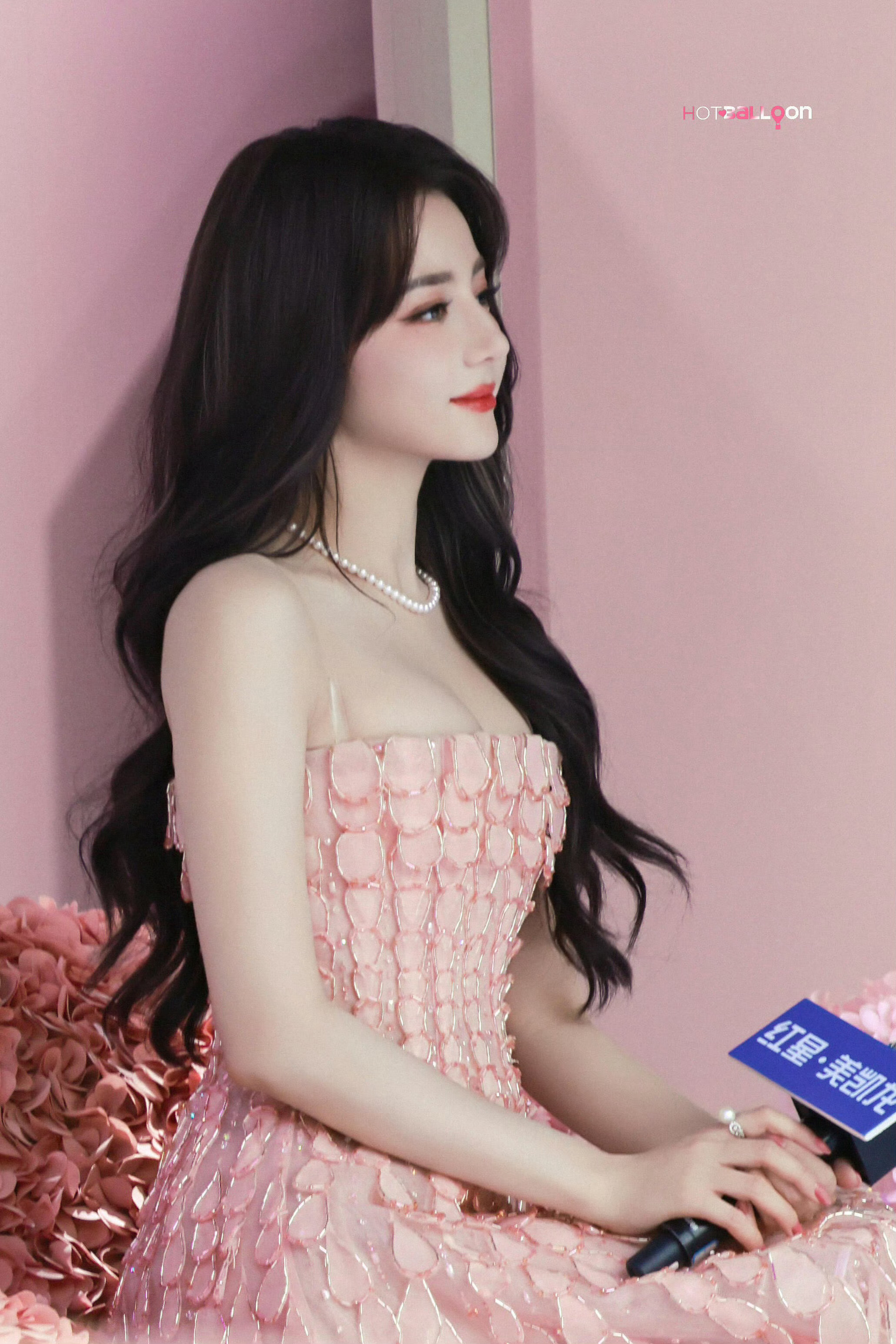 迪丽热巴 真人芭比粉色的芭比娃娃🩷 