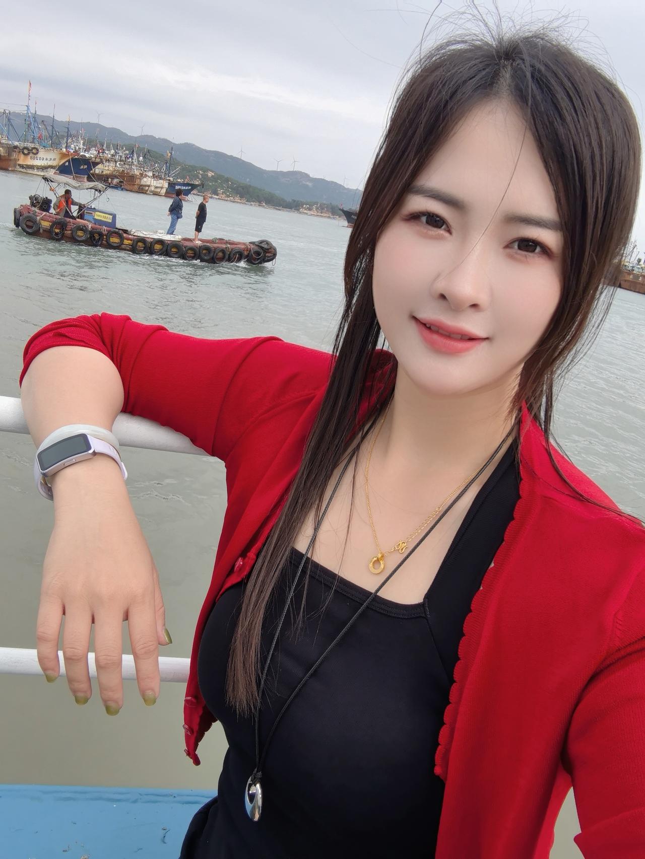 海边自拍，风景美如画！