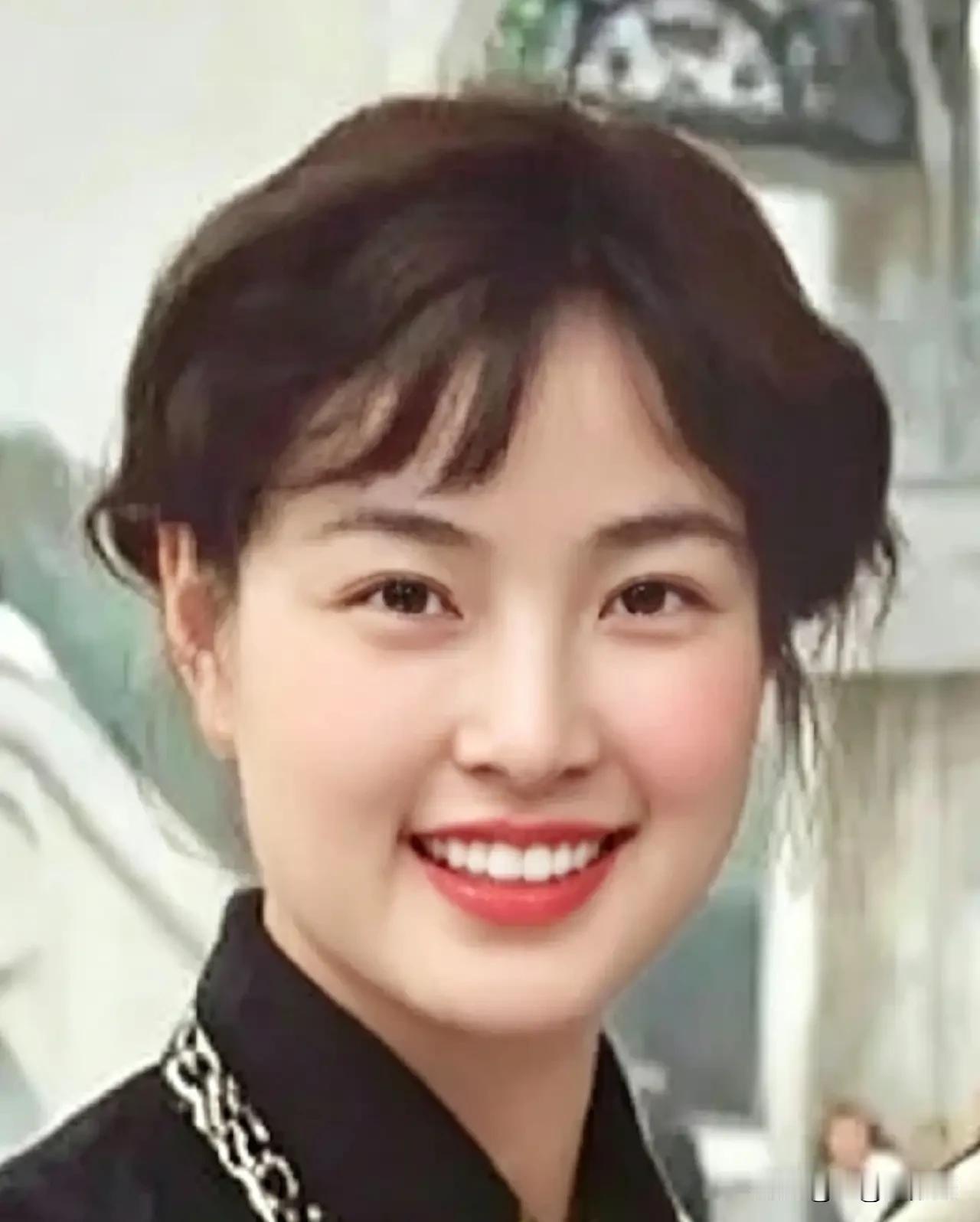 八十年代的电影女演员里，
有四位在当年可谓家喻户晓，
如今你还记得她们吗？
瞧瞧