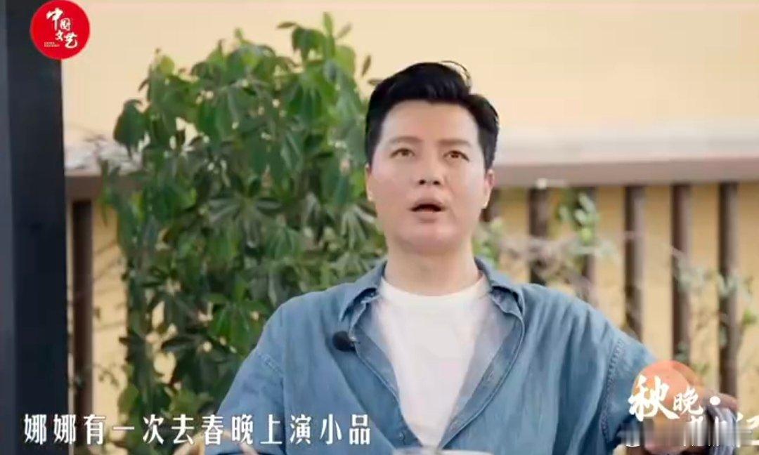谢娜我们一直在彼此鼓励和支持着 秋晚这段友情好暖！任鲁豫记着谢娜春晚前的挥手，她