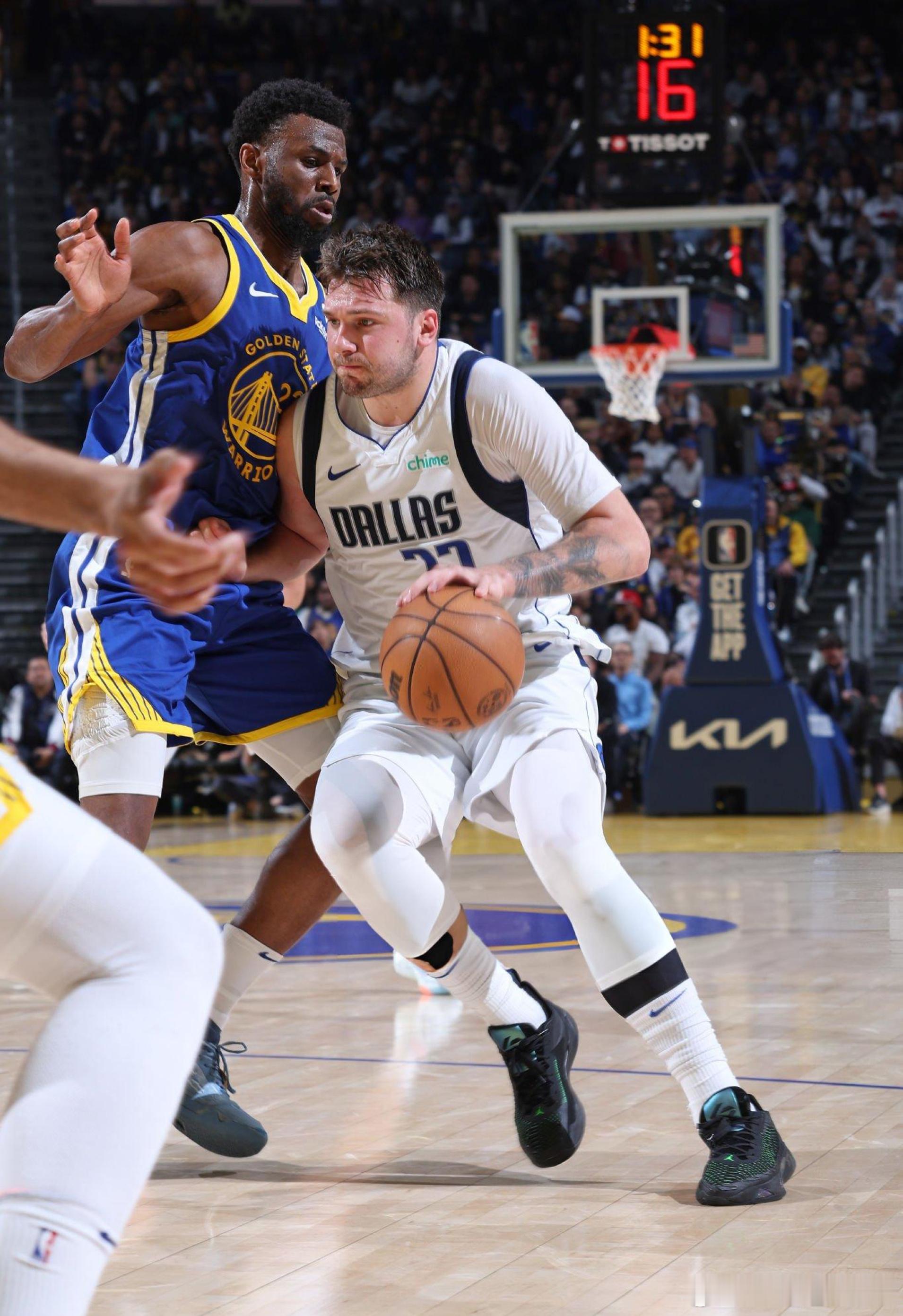 返图[照相机][照相机]#独行侠vs勇士##金州勇士[超话]# ​​​