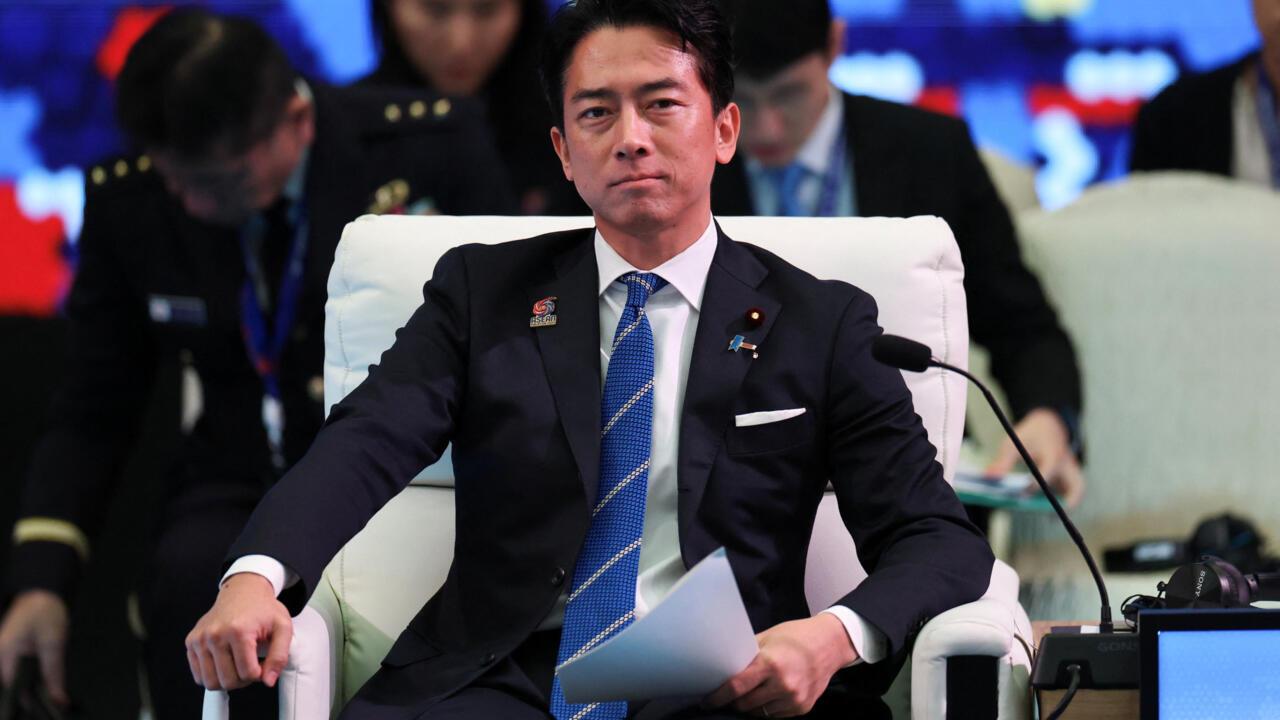 日本再次作出前所未有挑衅举动。日本防卫大臣表示将在台湾附近岛屿军事基地部署导弹。