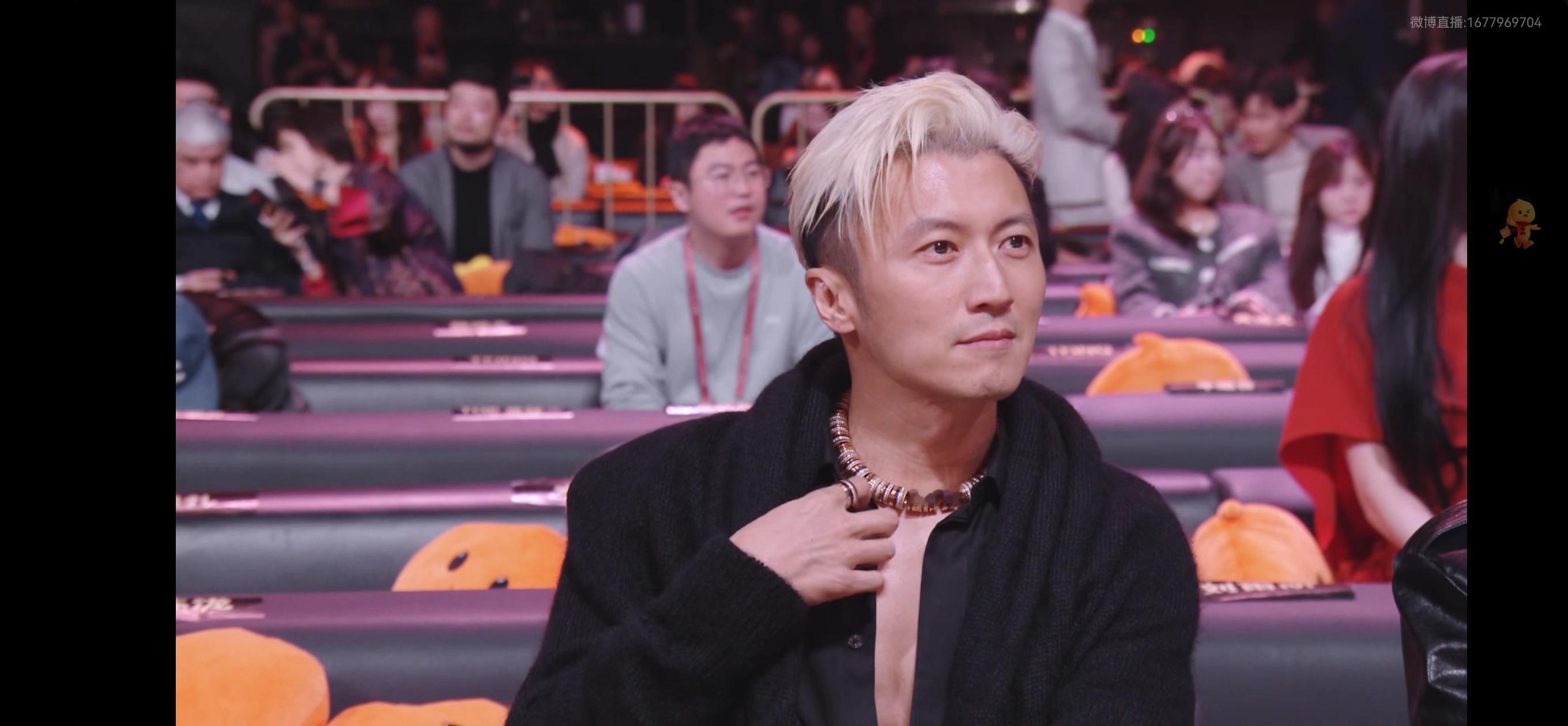 厨子是不是又素颜来的？ 