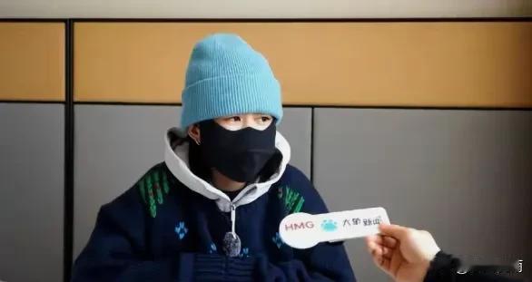 “闹大了！”吉林扶余，一女子在银行存了1000万元，需要用时，发现卡上只剩1万元