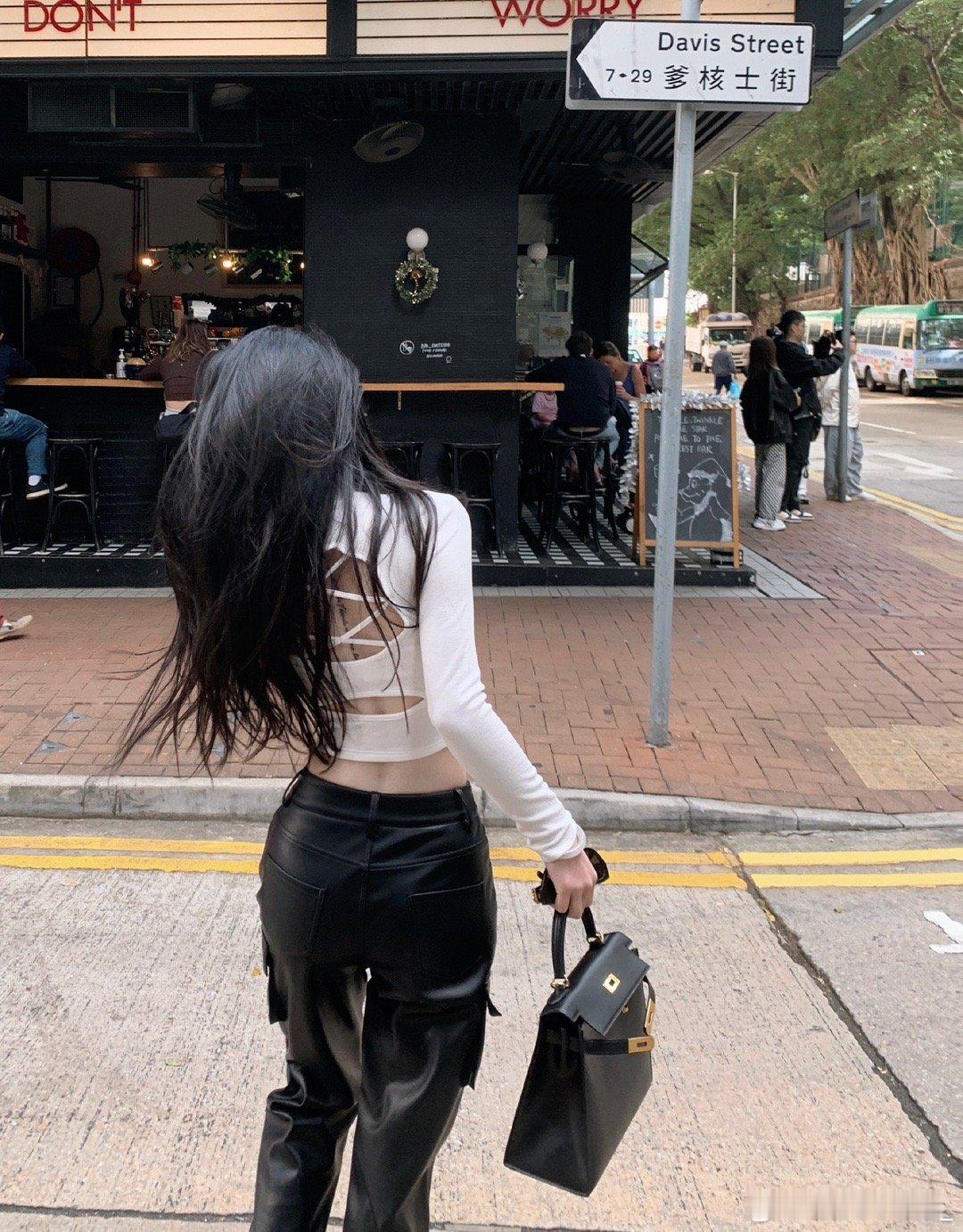 男女情感问答帖⬇️(挑自己喜欢的问题回答) ​​​