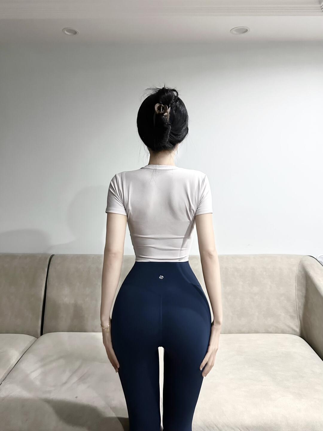 运动+高代谢饮食2年，腰臀比已达next level
坚持运动+高代谢饮食不仅会