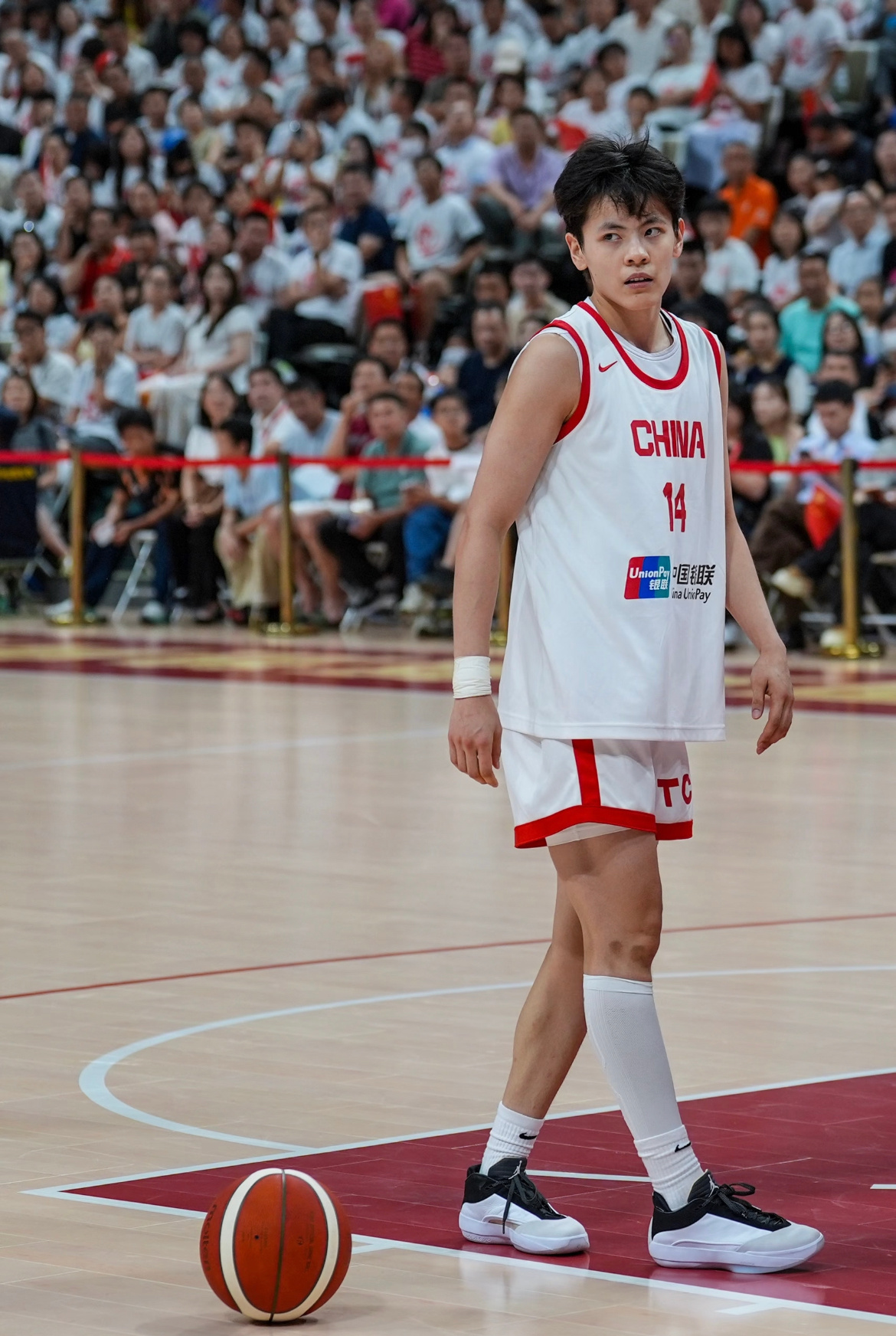 出生于2002年的杨舒予，从东京奥运会三人制篮球铜牌，而巴黎奥运会首次入选五人制