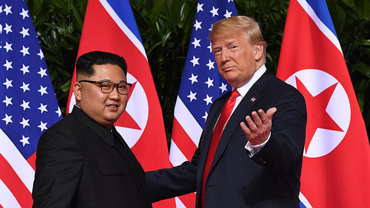 特朗普上传与金正恩合影，或释放重启朝美会谈信号

俄罗斯卫星通讯社 2026年8