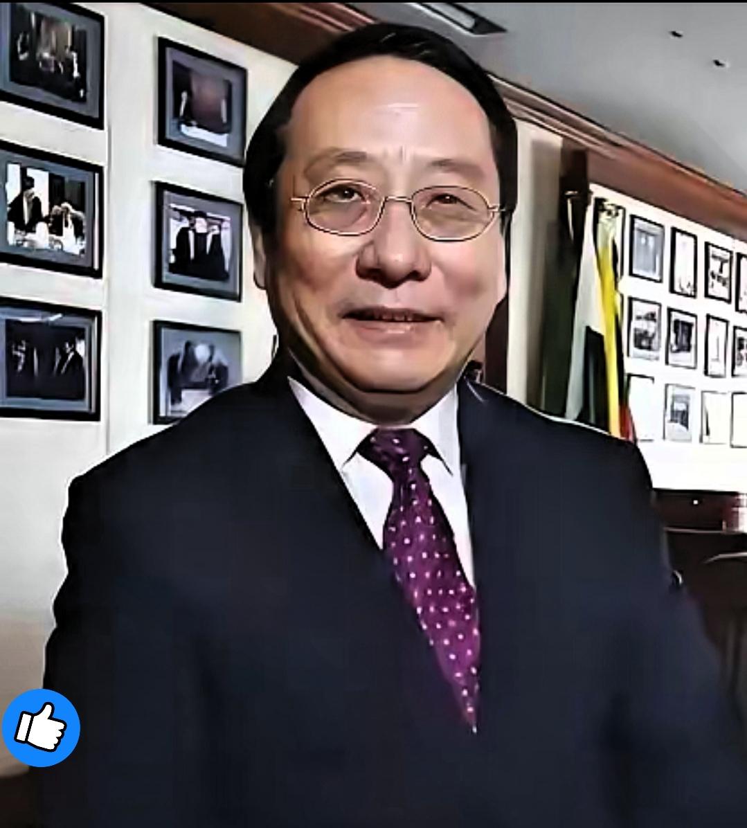 一觉醒来
高志凯教授又立功了！
在一档电视节目里，美国学者大放厥词：高志凯教授曾