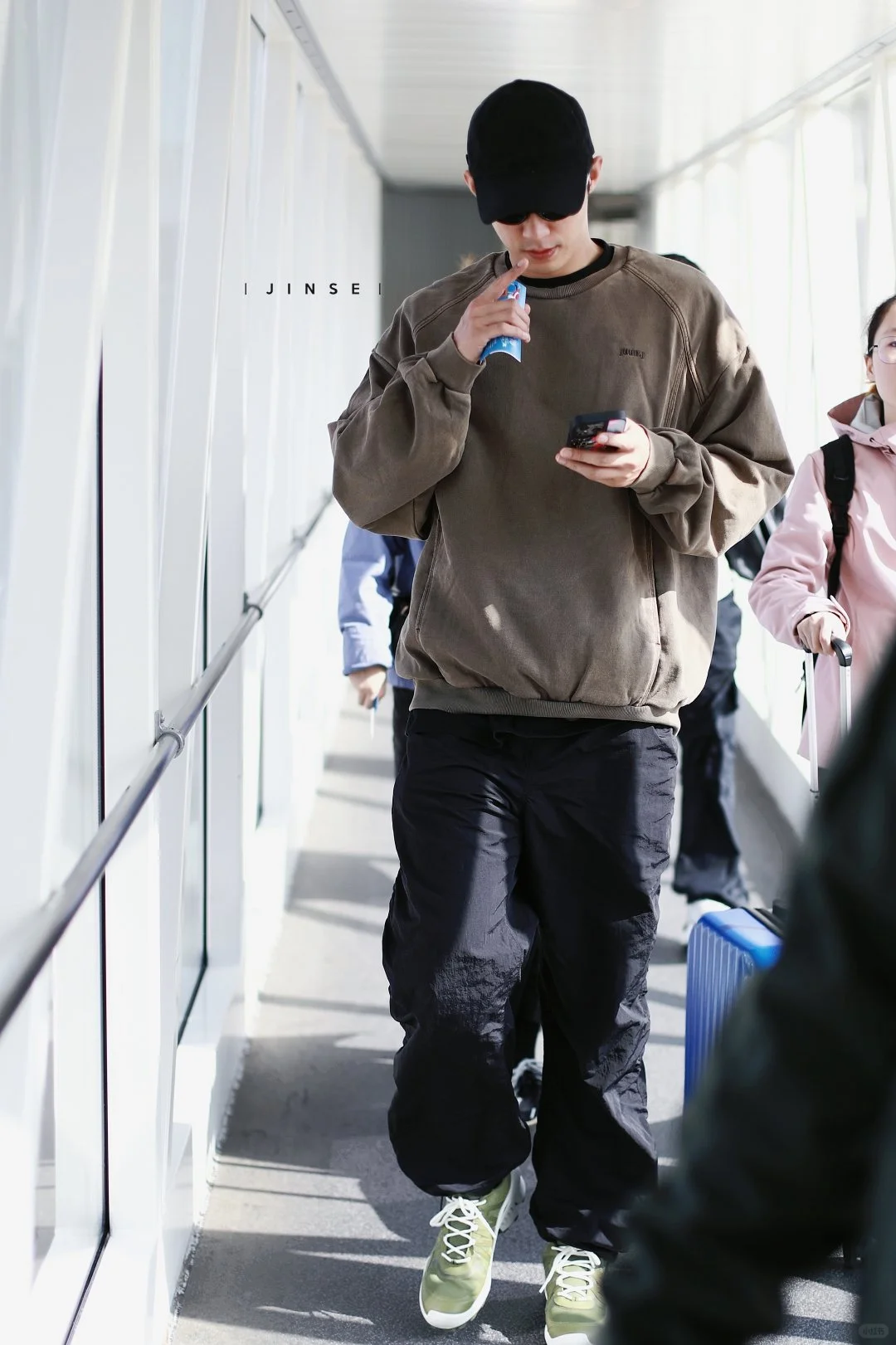 11.2.黄景瑜大理🛫