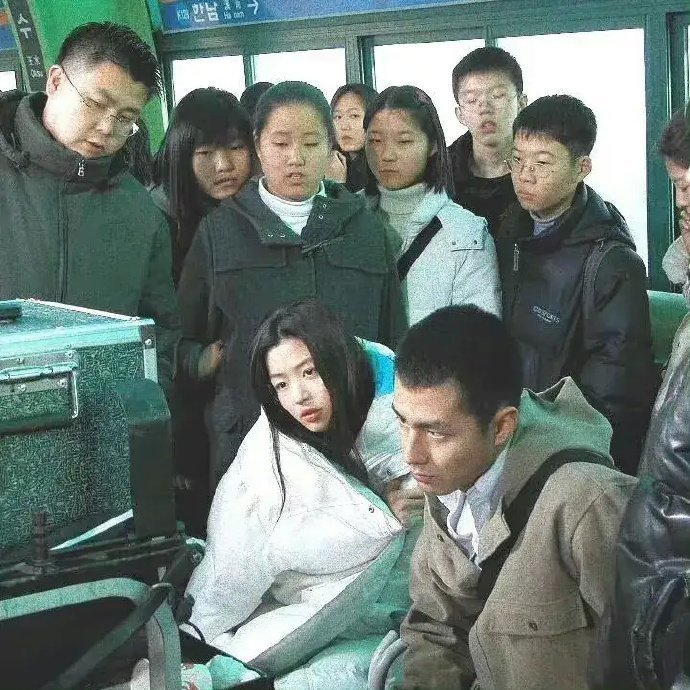 明星与路人果然还是有很大差别的，这个对比真的太真实了！ ​​​