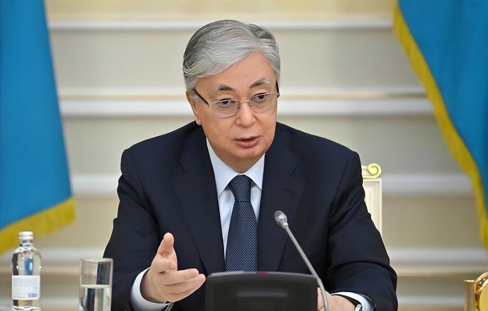 哈沙克斯坦加快军事力量改革，到底剑指哪家？

哈萨克斯坦总统托卡耶夫近日在“祖国
