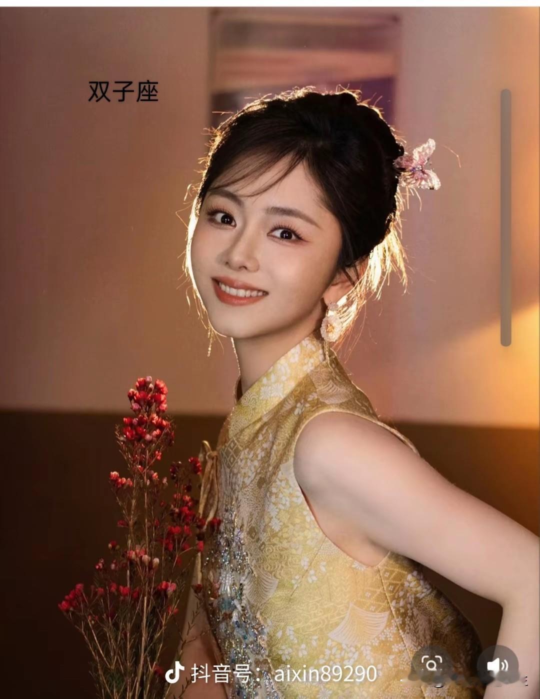 看不够松松韵一个字就是美，好看心跳💓[呲牙]松韵唱歌 松韵两圈挑战 明星 [赞