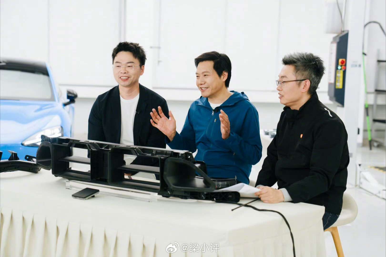 2026年3月19日，新一代SU7发布，4月2号官宣4万锁单！新一代 SU7 从