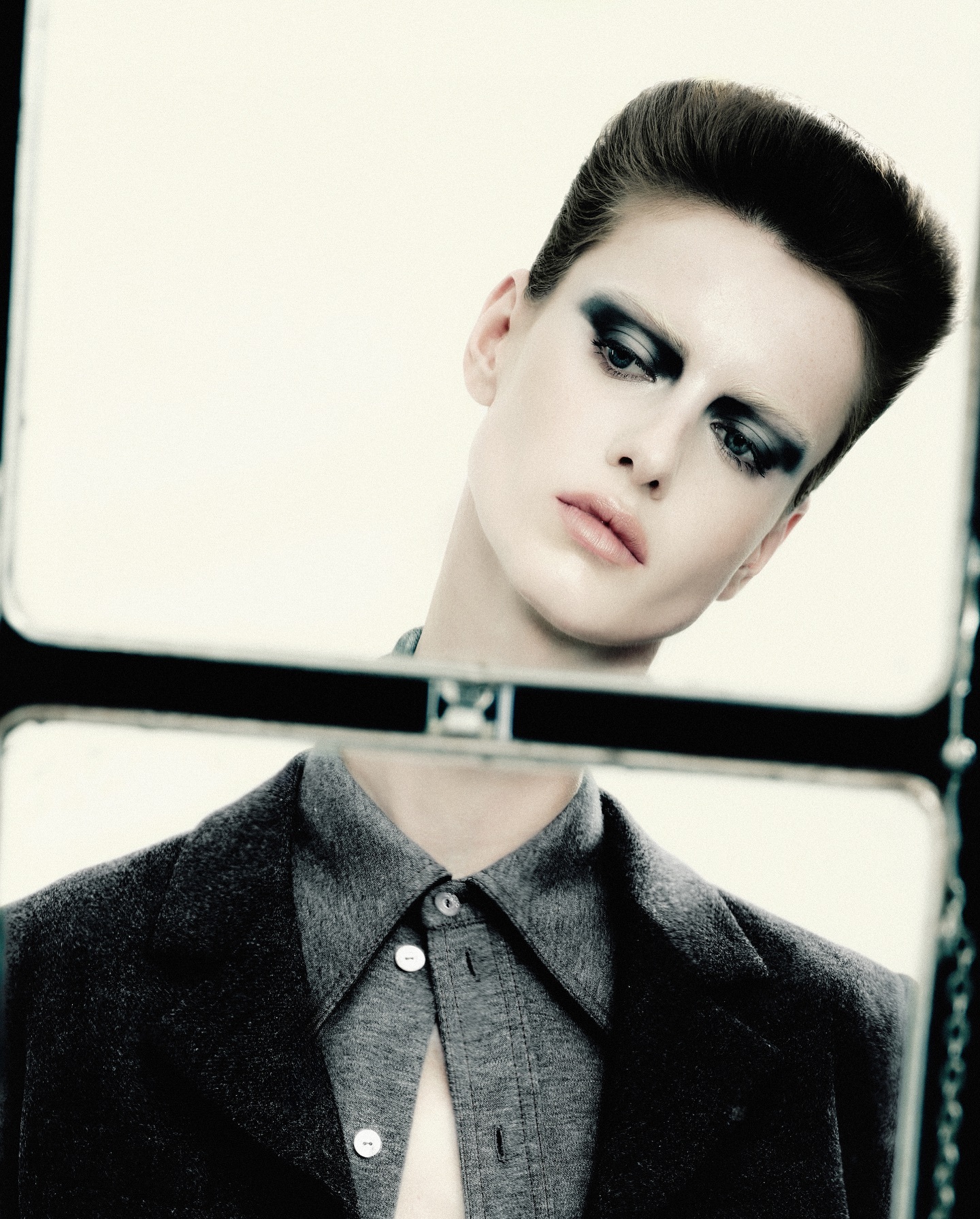 模特Lando van der Schee荷兰版《Numéro》2025年10月