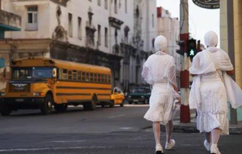 绝大多数中国人可能不知道或忘了，古巴在上世纪70、80年代没收了几乎所有华人、华