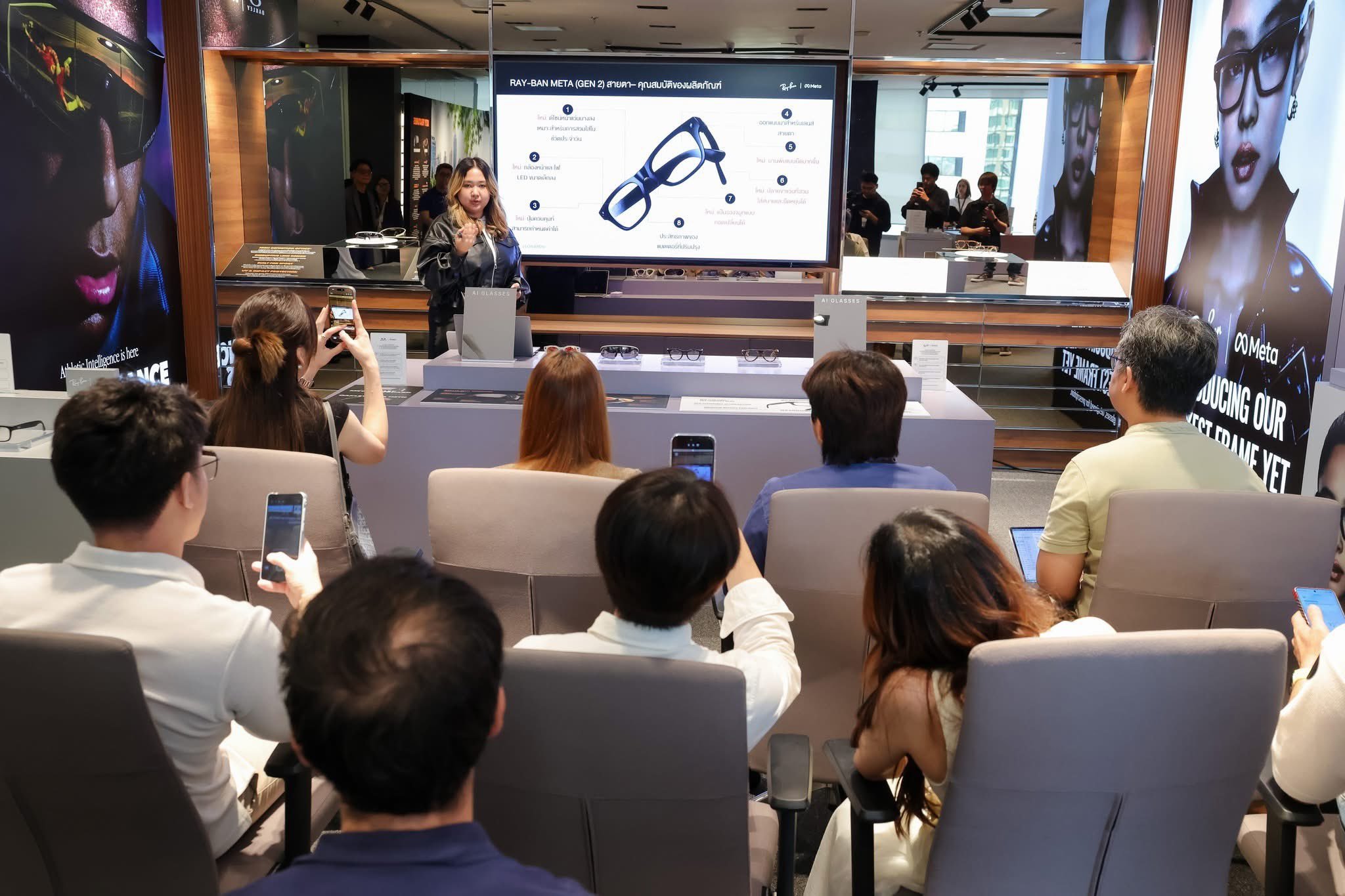 rayban智能眼镜进军泰国很多人不知道，这款AI眼镜刚推出时，只在北美、欧洲以