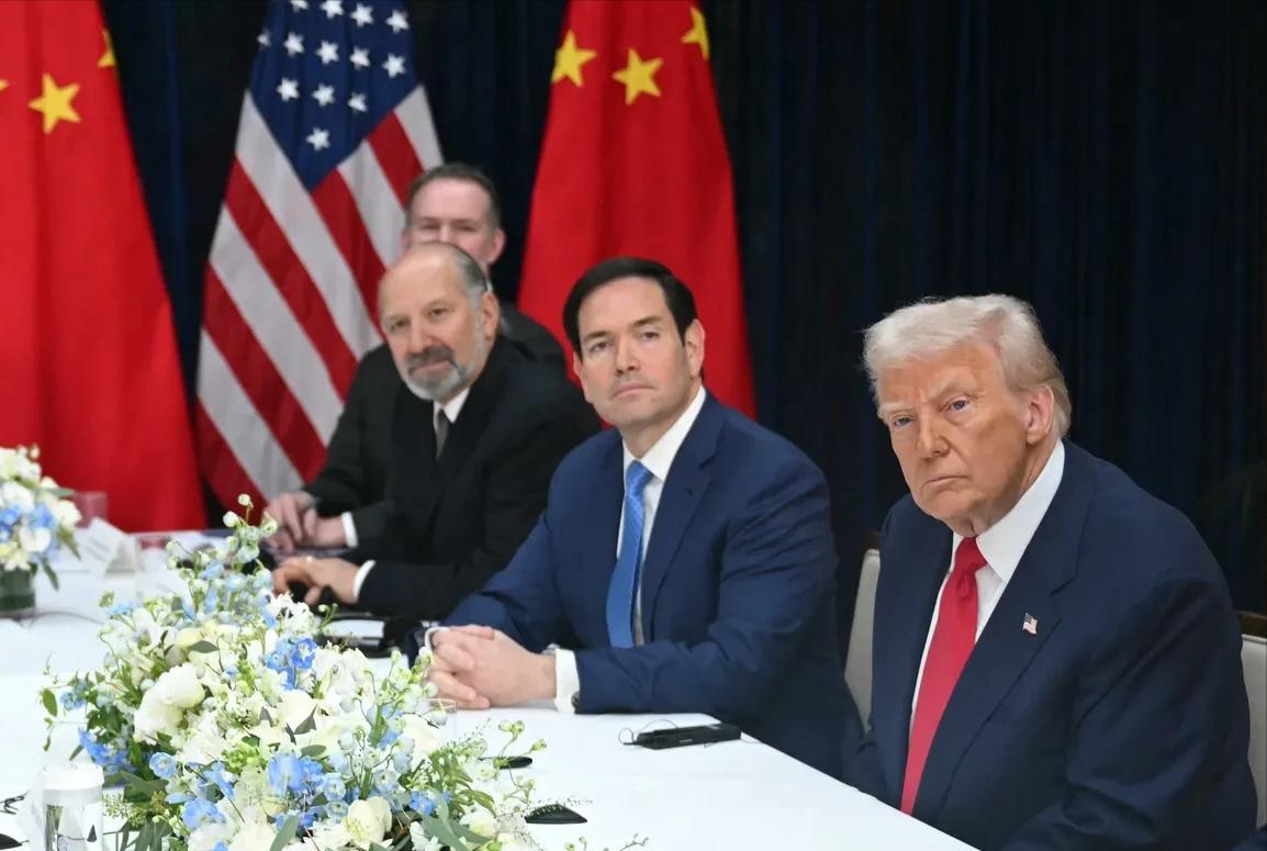 [微风]中美元首釜山会晤，两分钟的开场白，特朗普率先开口，非常荣幸见到非常杰出、